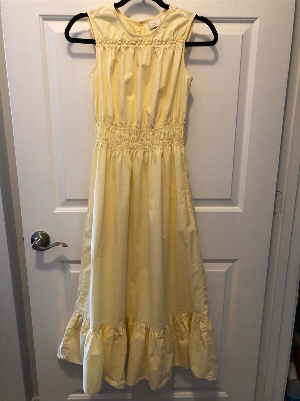 A New Day Pale Yellow Smocked Sleeveless Cotton XS  Dress EUC
